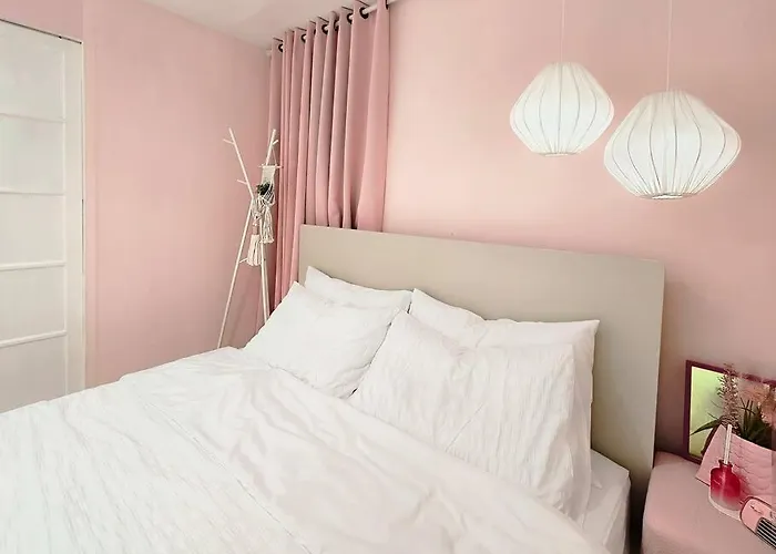 Apartment Hue