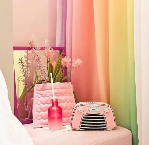 Apartment Hue